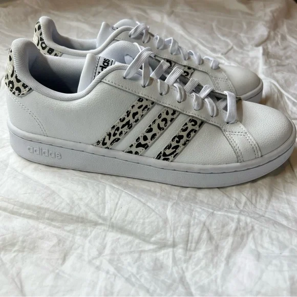 Adidas Womens Grand Court Womens Sneakers White Black Cheetah Size 8 NEW - Picture 7 of 16